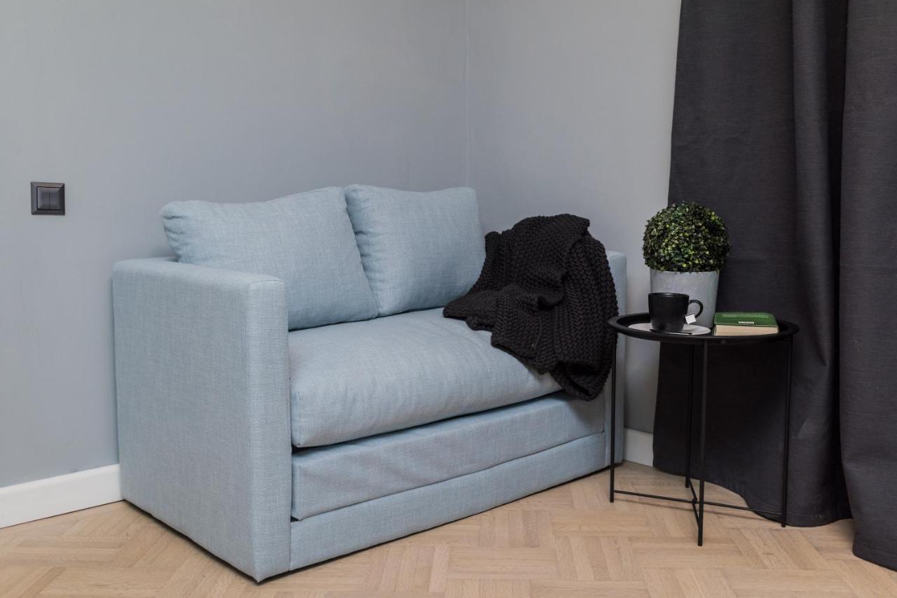 Apartamento Explore The From Its Center In A Chic Balcony